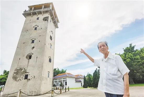 司徒亮讲述南楼七壮士的英雄事迹 唐达摄