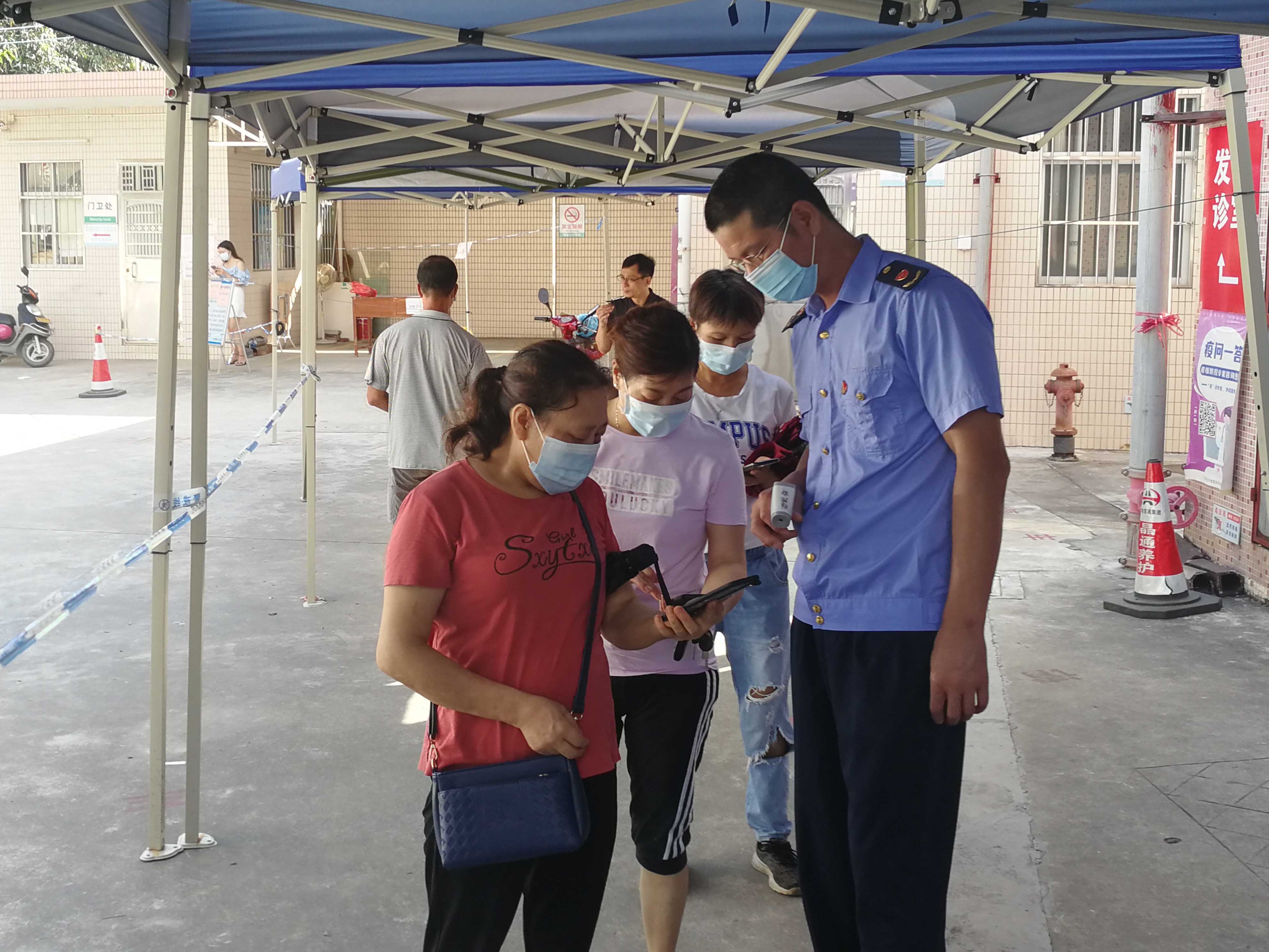 现场引导有序开展检测 (1).jpg
