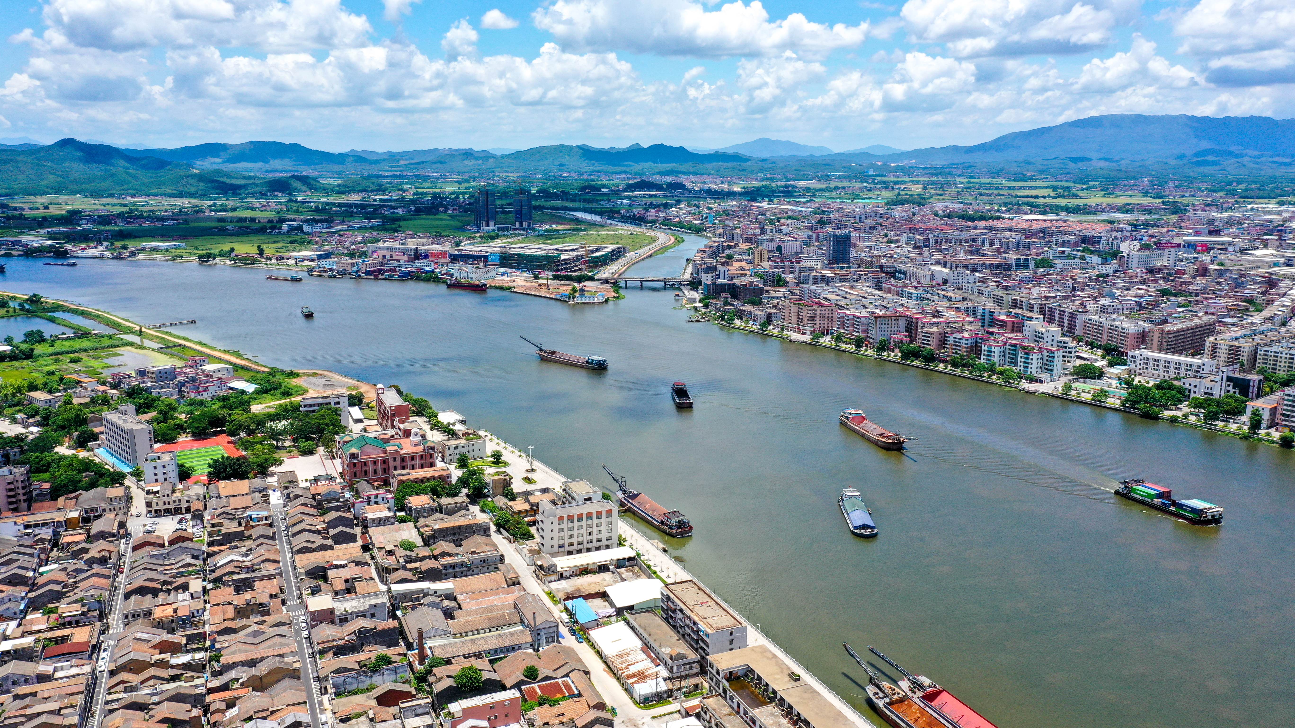 当今“赤水归帆” (1).jpg