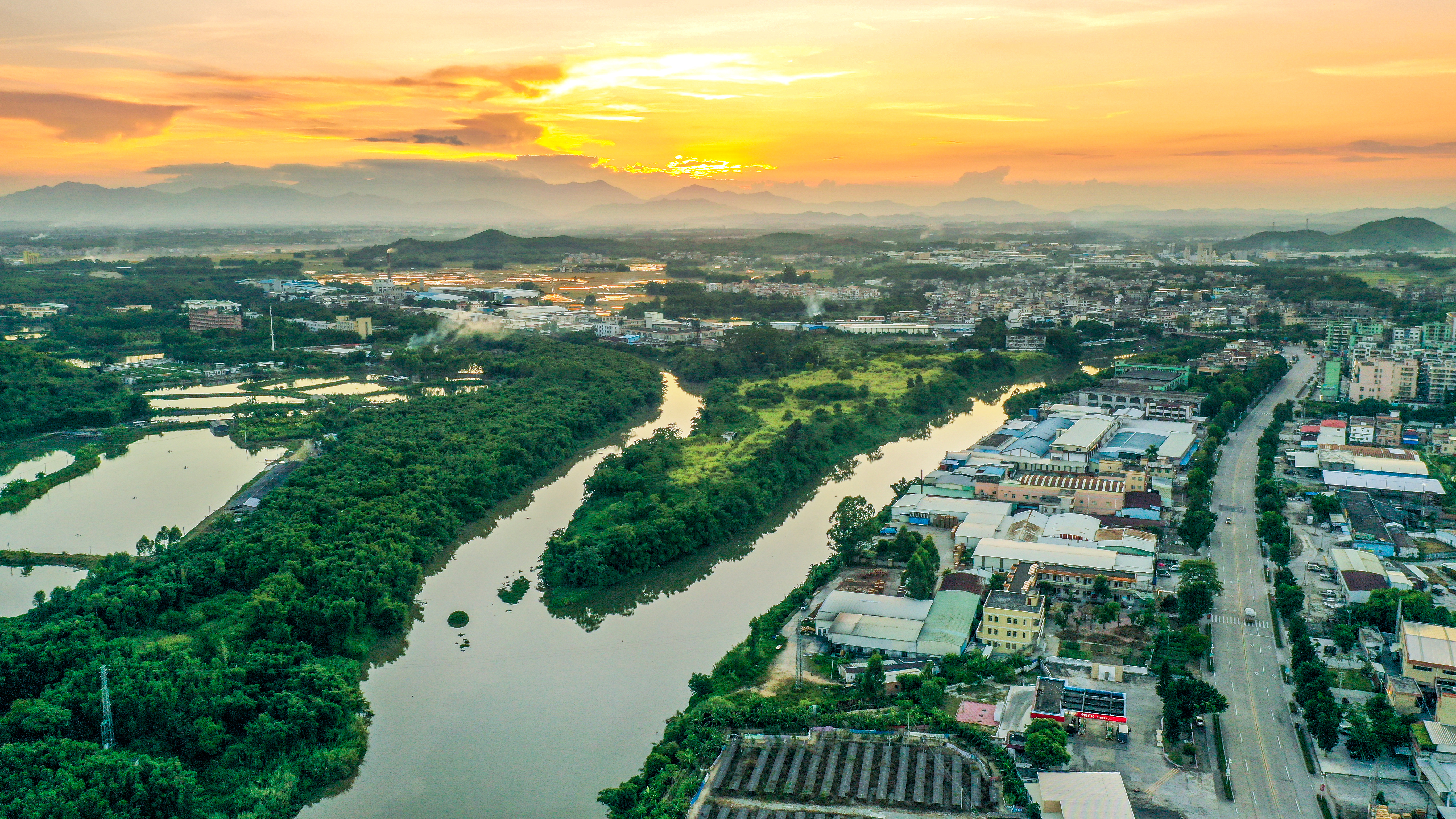 镇海水与独鹤水交汇处“夹水嘴” (1).jpg