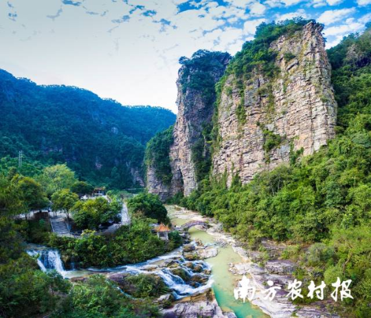 肇庆封开县千层峰 肇庆封开县千层峰