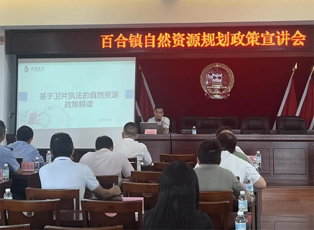 12201fa0dd32189a0f5d44e03be828e.jpg 图片