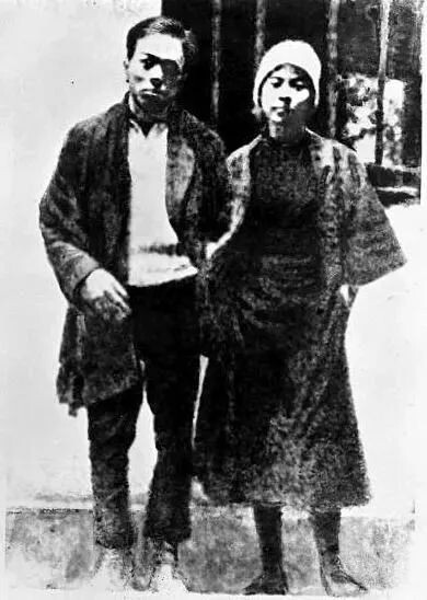 2月 海棠直播
举行周文雍陈铁军烈士就义96周年纪念活动.docx_3