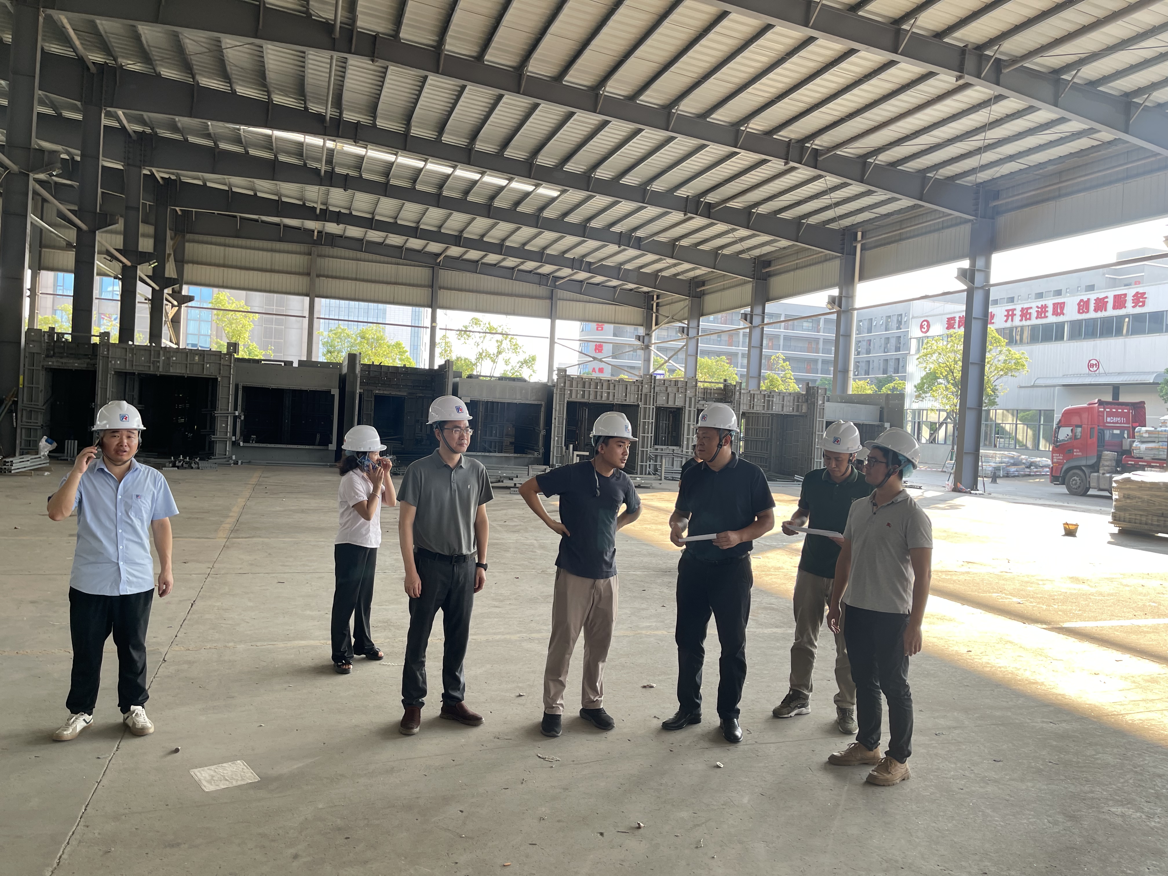 海棠直播
科工商务局开展高处防坠落作业督导工作情况简报.wps_1