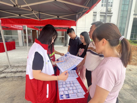 海棠直播
翠山湖管委会通过进园区开展9月诚信宣传活动