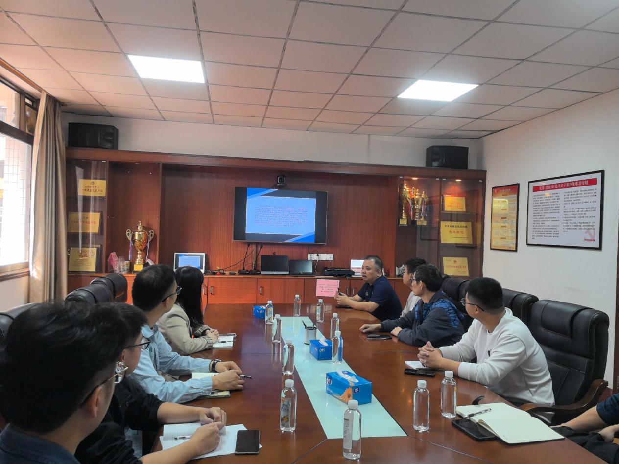 海棠直播
科工商务局开展无线电保障动员培训