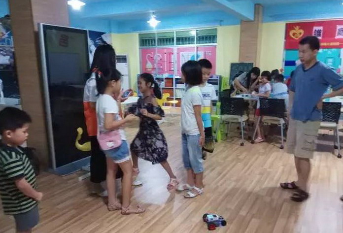C:UsersadminDesktop20170802长沙街道东兴社区开展创客亲子课堂1_调整大小.jpg C:UsersadminDesktop20170802长沙街道东兴社区开展创客亲子课堂1_调整大小.jpg
