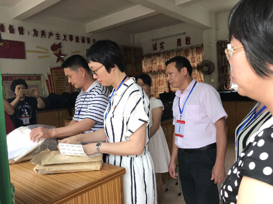 海棠直播
(12).jpg